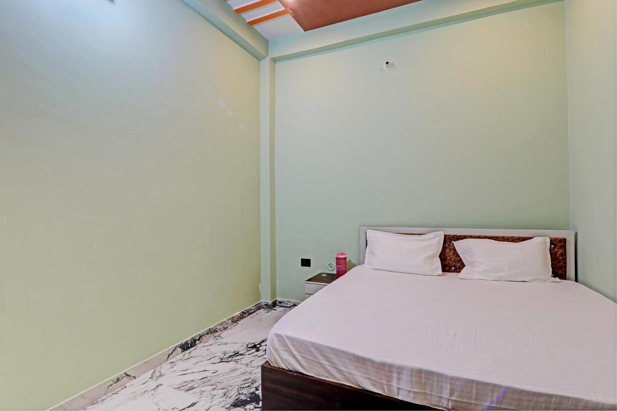 Oyo Green Valley Guest House Sultānpur Eksteriør bilde